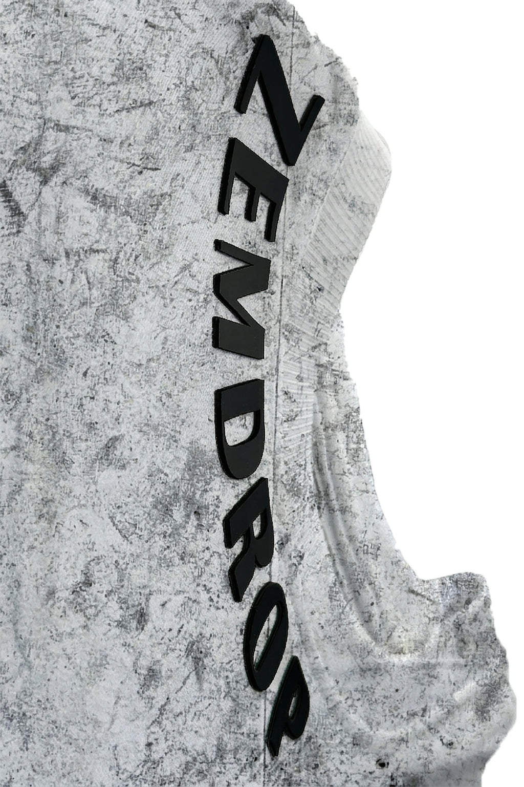 Un tamed sprit oversized T-shirt