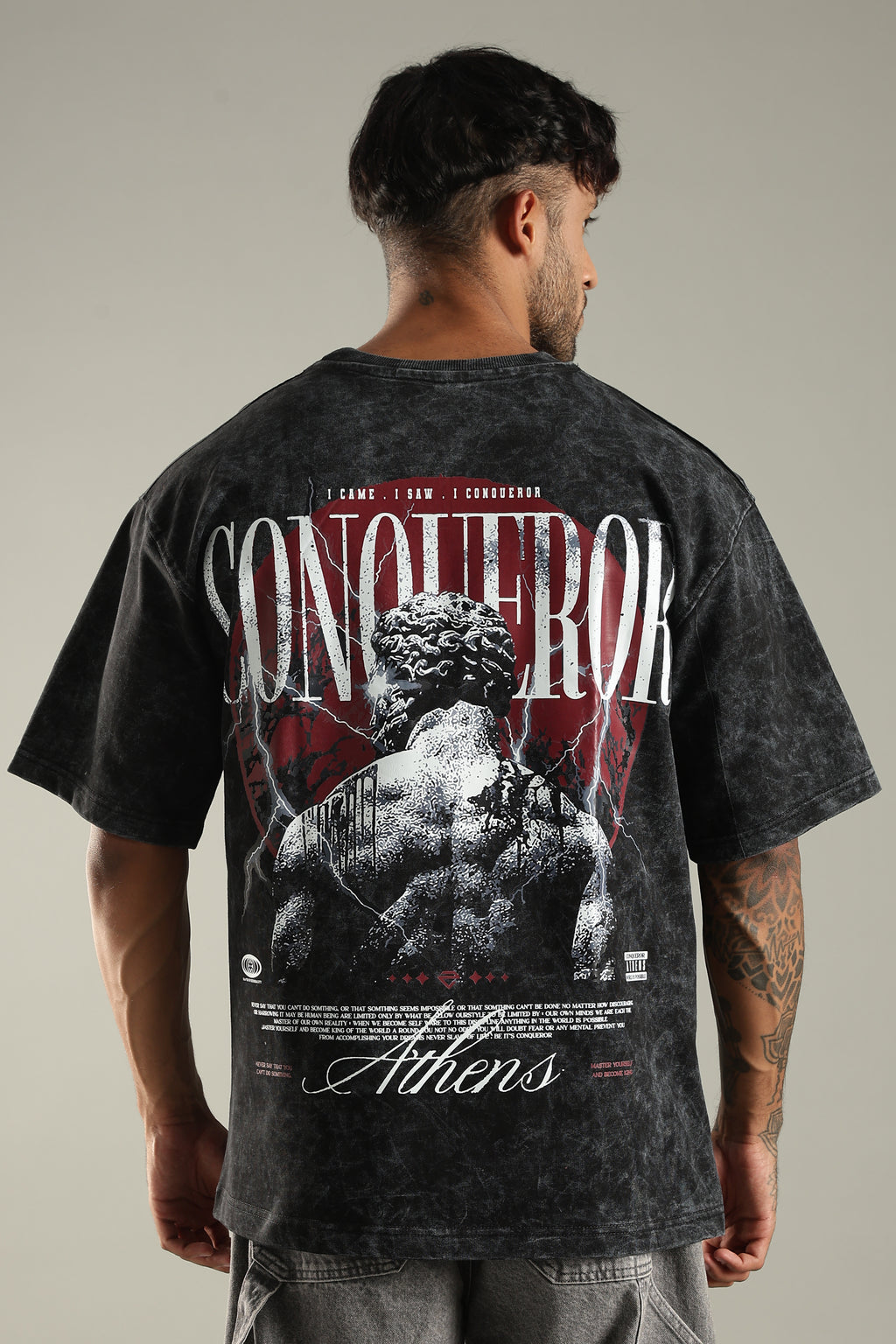 conqueror oversized T-shirt