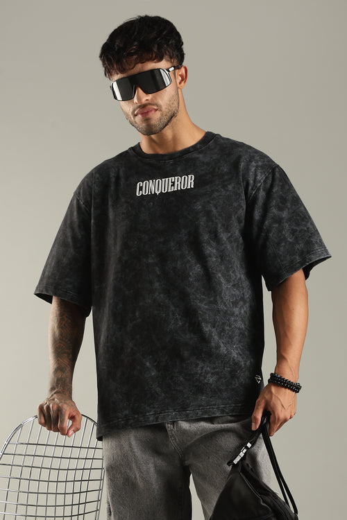 conqueror oversized T-shirt