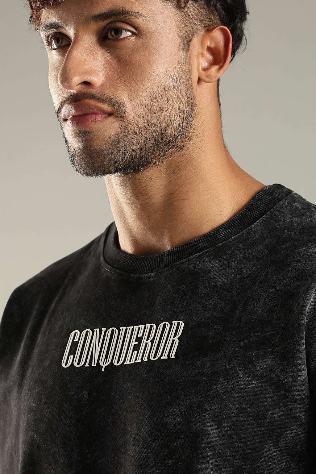 conqueror oversized T-shirt