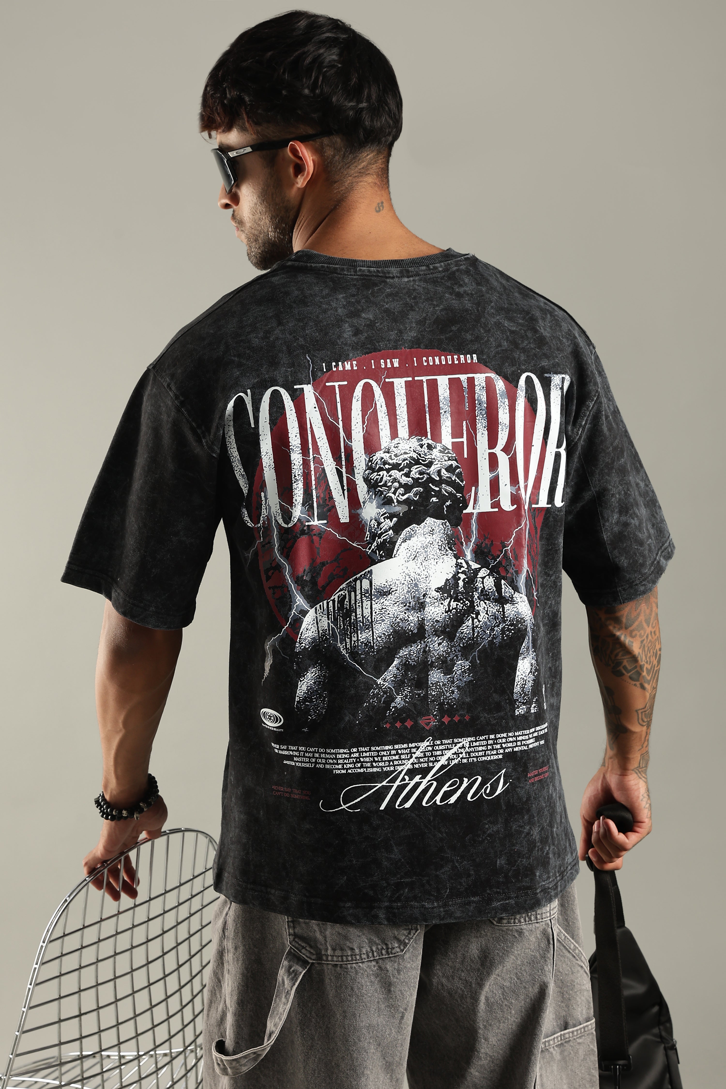 conqueror oversized T-shirt